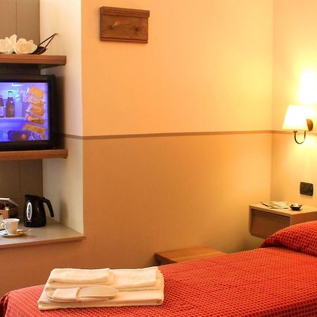 Albergo Benito Norcia Bagian luar foto